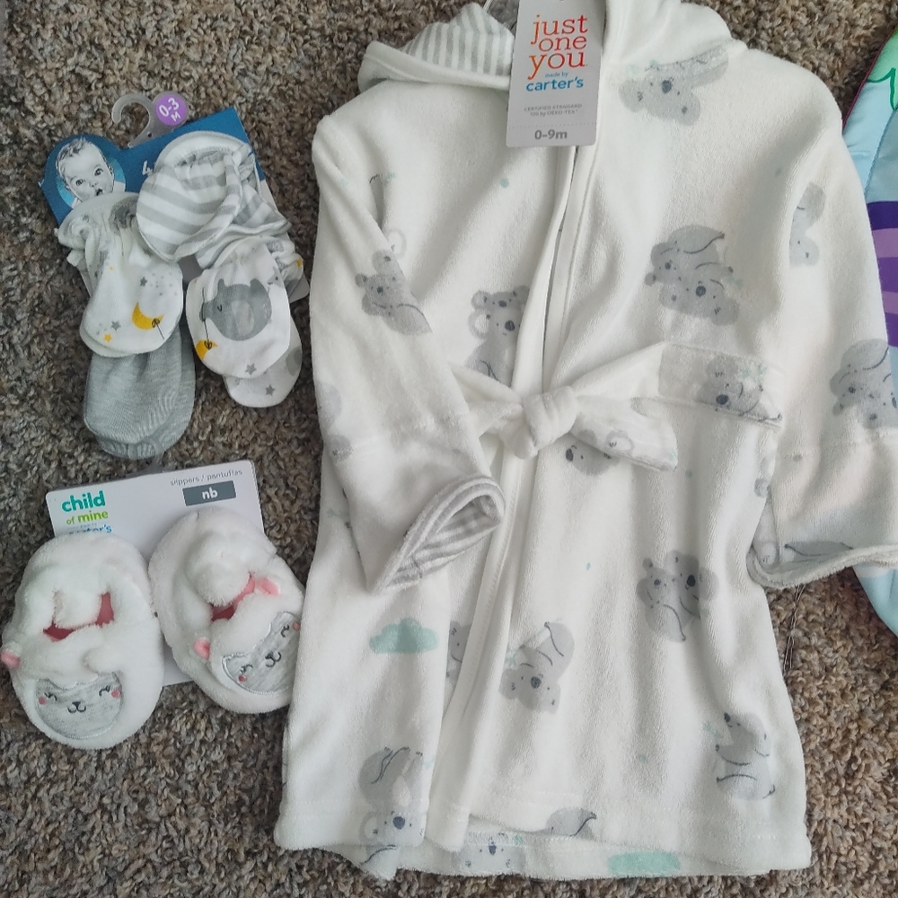 Bathrobe/Slippers Bundle